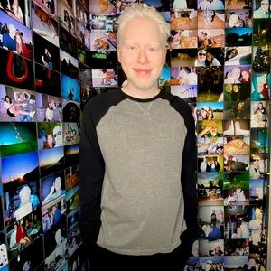 Black & gray baseball long sleeve :)